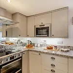 3 Bed In Oc-l34088