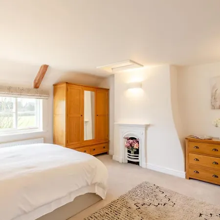 3 Bed In Oc-l34088 Holiday home Cundall