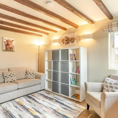 3 Bed In Cundall Oc-l34088