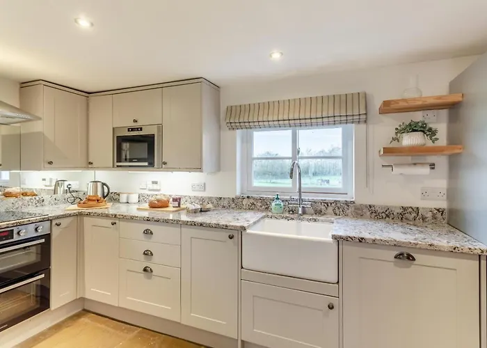 3 Bed In Cundall Oc-l34088