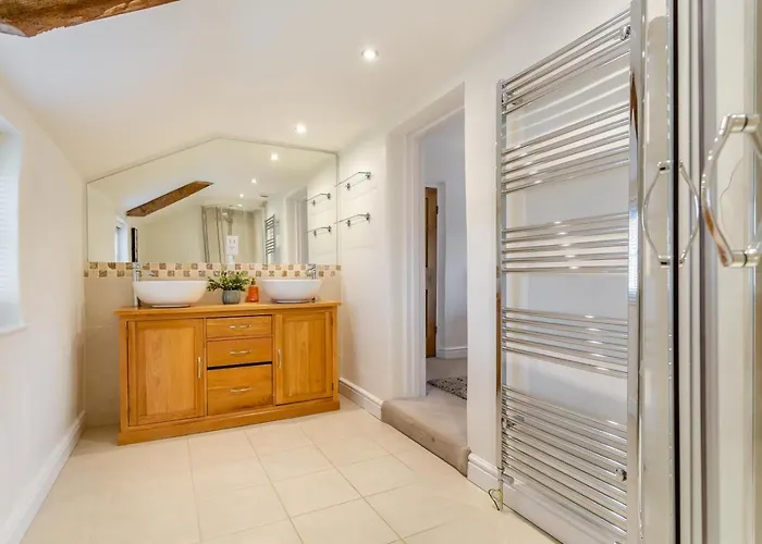 3 Bed In Cundall Oc-l34088 *